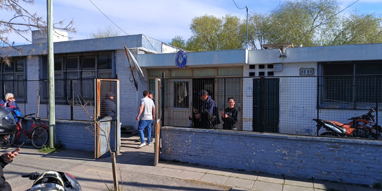 Todos los porcentajes de las elecciones, escuela por escuela